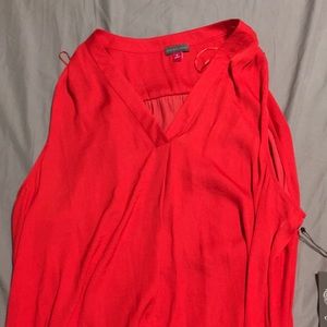 NWT Vince Camuto Rumpled Satin V-Neck Tank